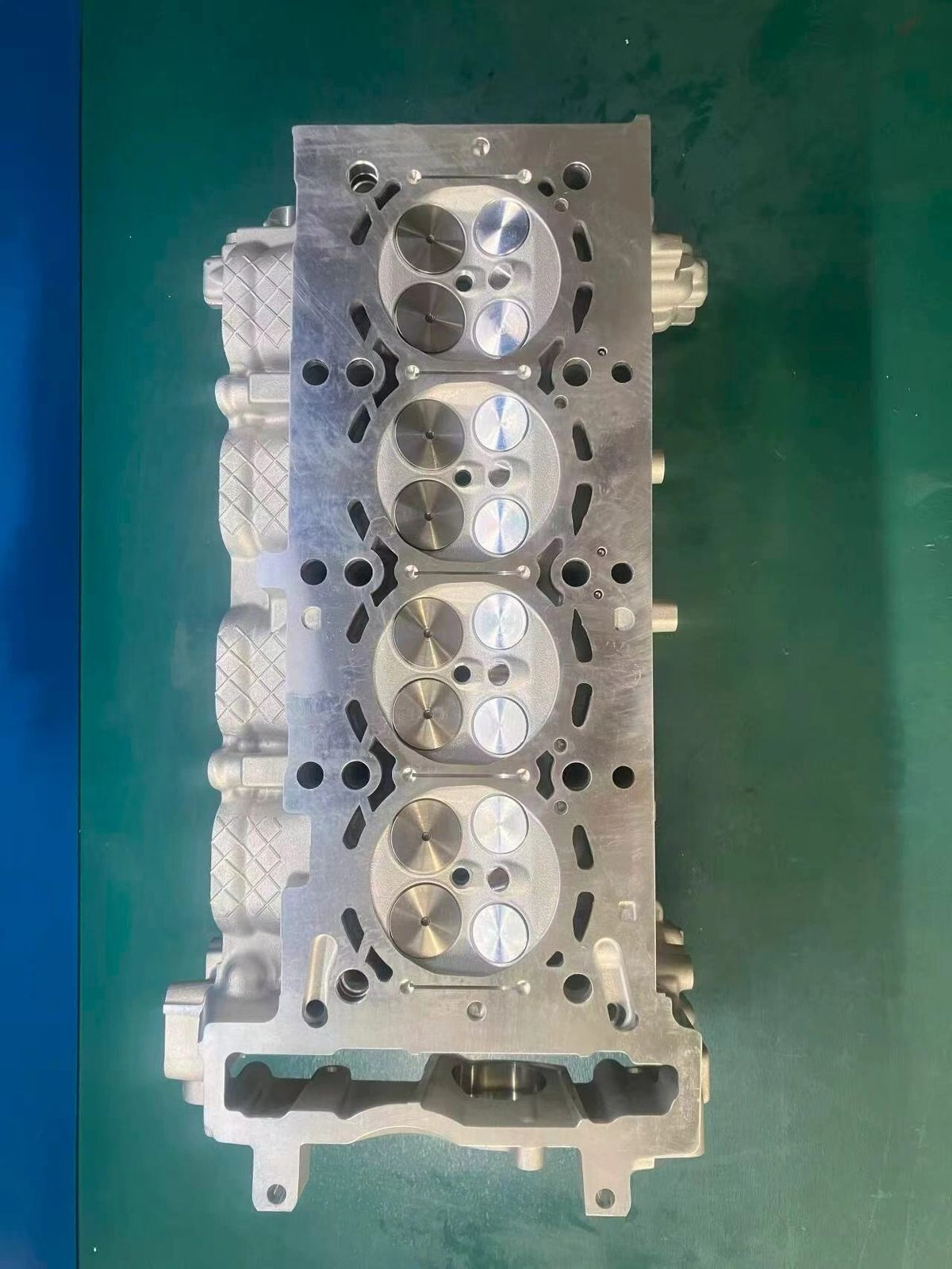 Ford 1.5T head 6